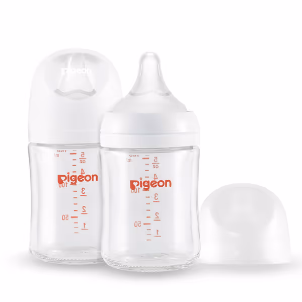 PIGEON Glass Nursing Bottle
